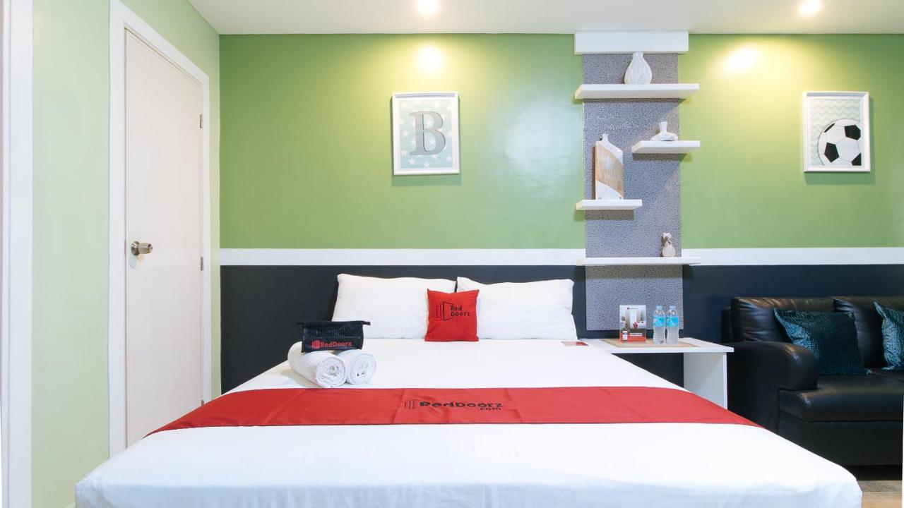 Reddoorz Plus Near Lapasan Plaza Cagayan De Oro Cagayan de Oro Exterior foto