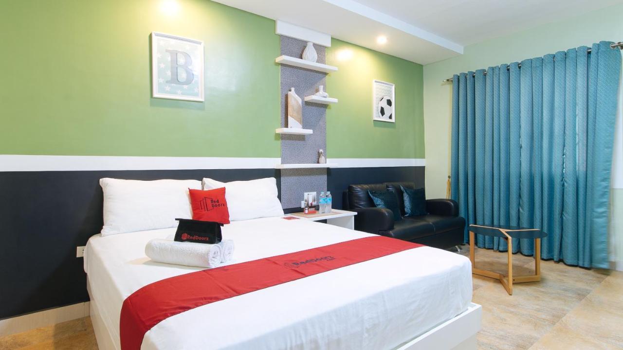 Reddoorz Plus Near Lapasan Plaza Cagayan De Oro Cagayan de Oro Exterior foto