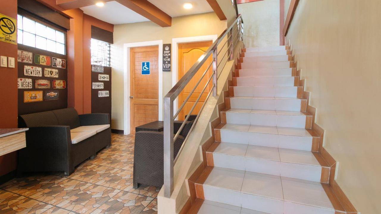 Reddoorz Plus Near Lapasan Plaza Cagayan De Oro Cagayan de Oro Exterior foto