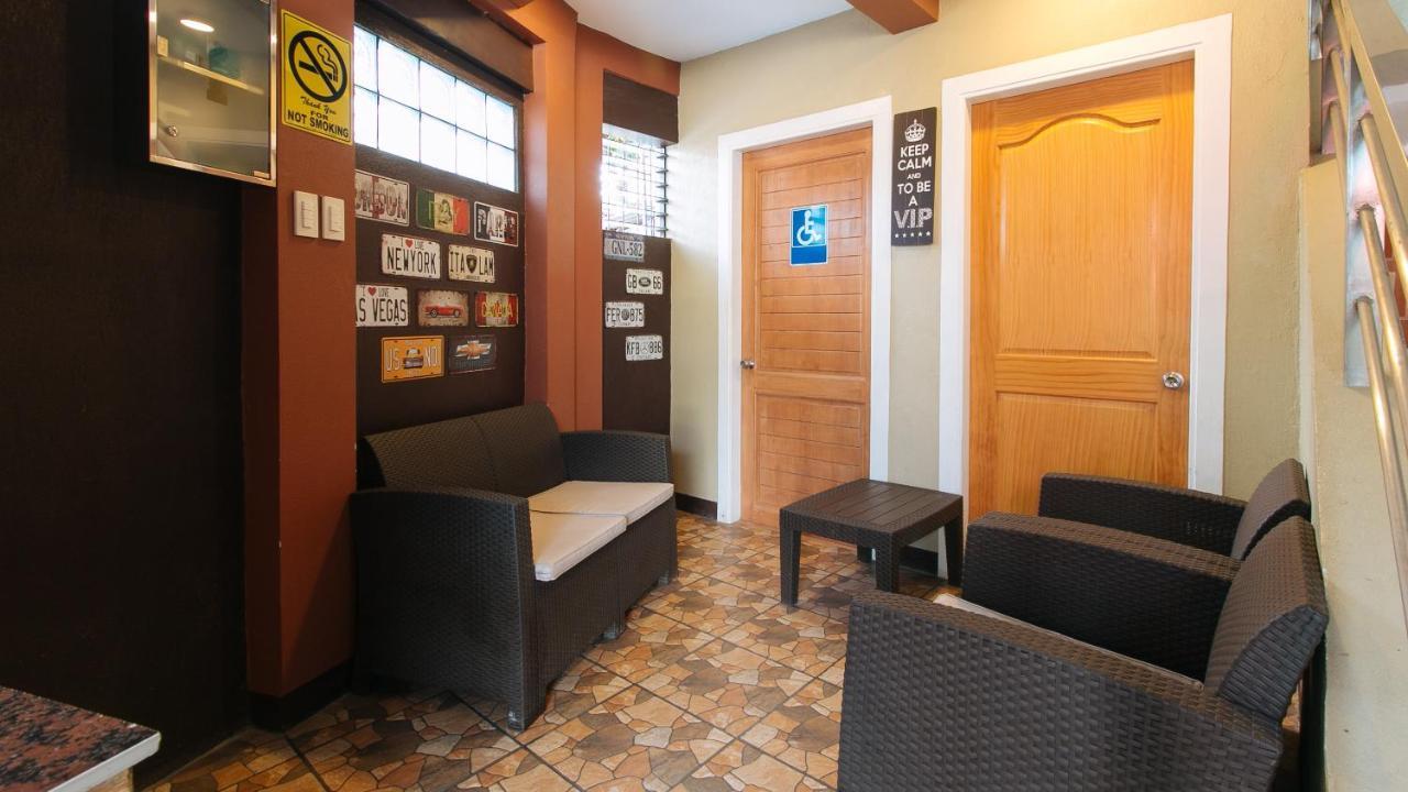 Reddoorz Plus Near Lapasan Plaza Cagayan De Oro Cagayan de Oro Exterior foto
