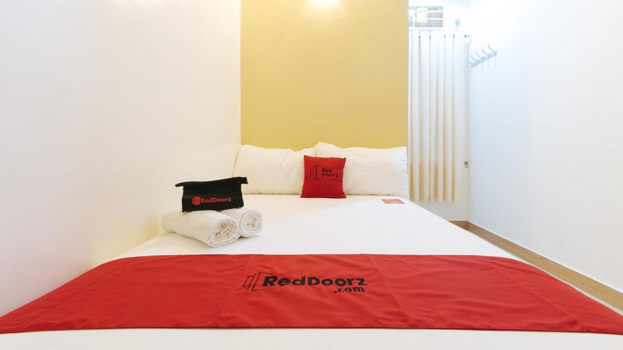 Reddoorz Plus Near Lapasan Plaza Cagayan De Oro Cagayan de Oro Exterior foto